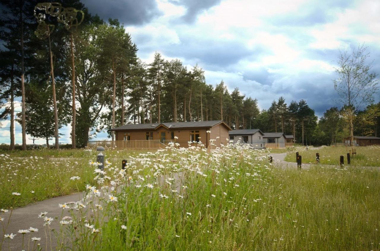Hollicarrs - Long Lane Lodge York Buitenkant foto